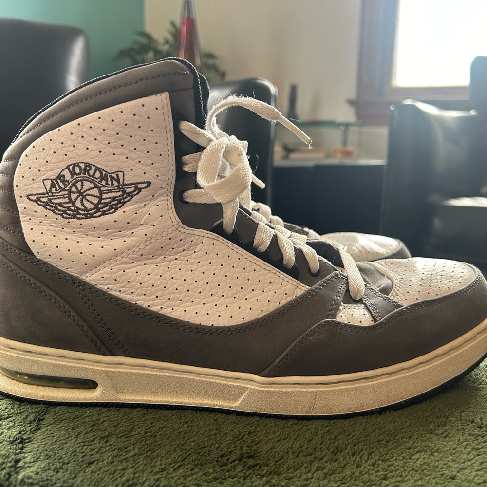 Jordan Classic ‘91 white and light graphite